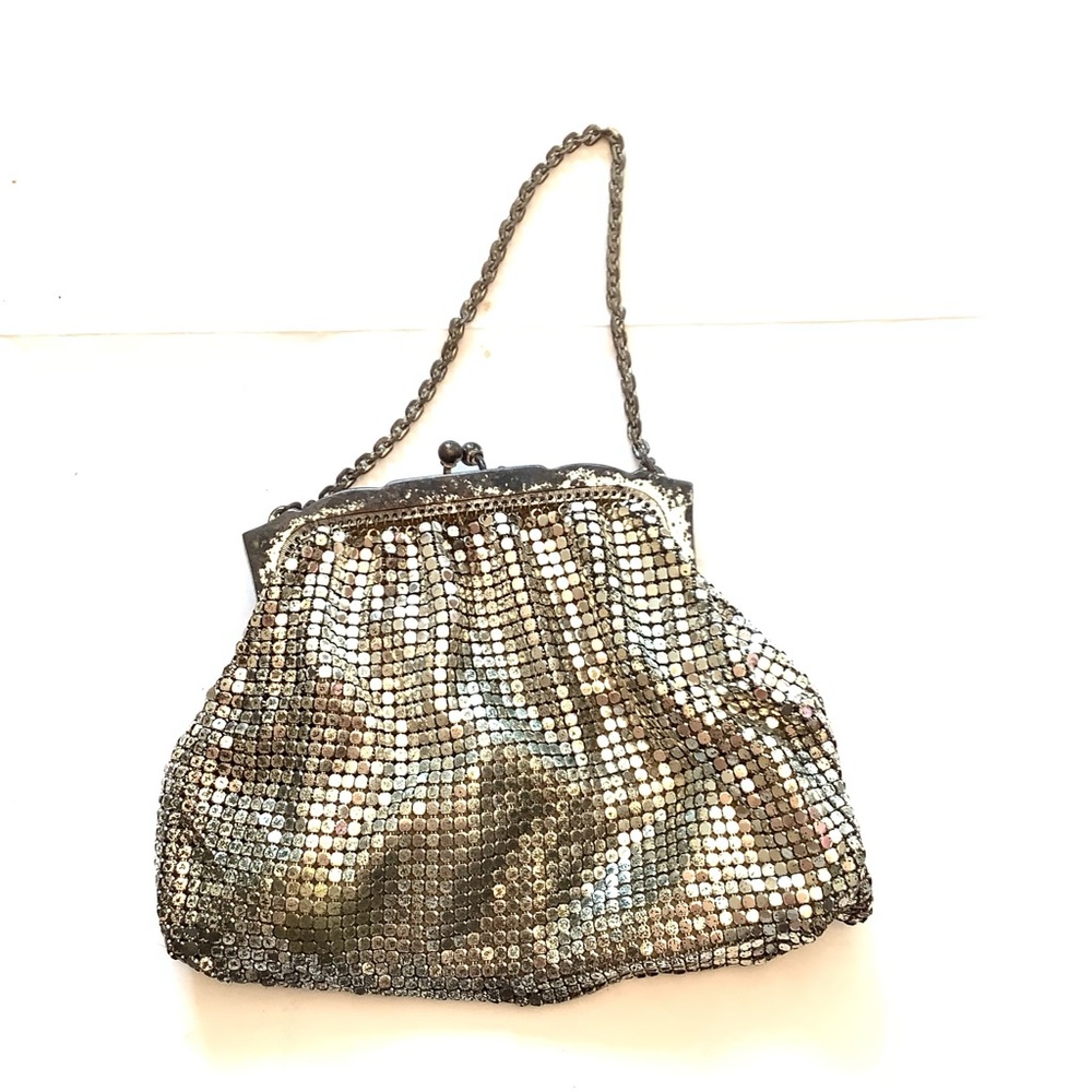 Vintage Whiting Davis Mesh metal Small bag Made in USA 5x4 inches